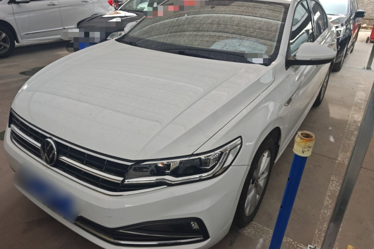 Volkswagen Bora 2021 car image #2