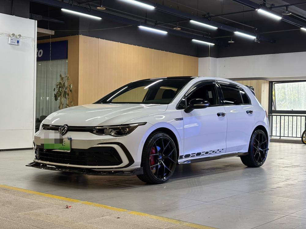 Volkswagen Golf 2023 car image 