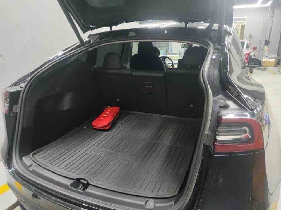 Tesla Model Y 2022 #7 Tesla Model Y 2022 car image #7