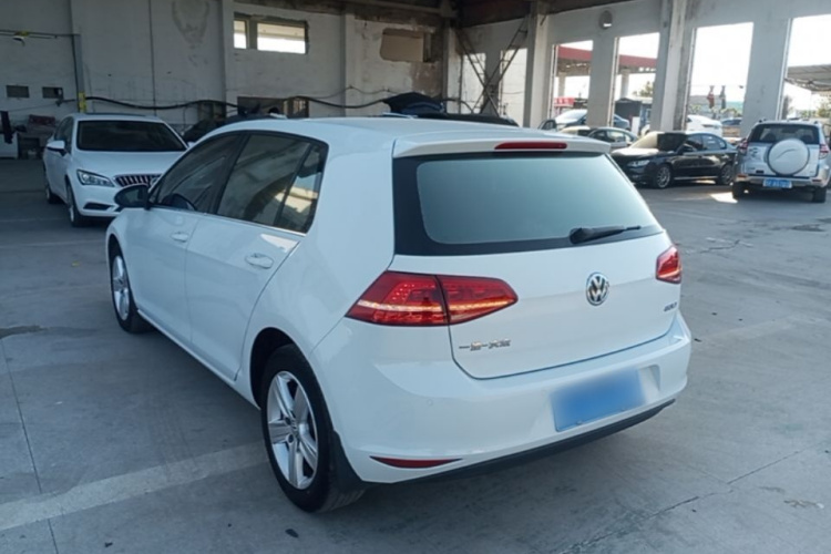 Volkswagen Golf 2016 #5 Volkswagen Golf 2016 صورة سيارة #5