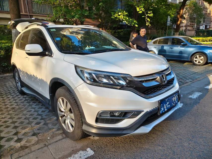 Honda CR-V 2015 car image #2