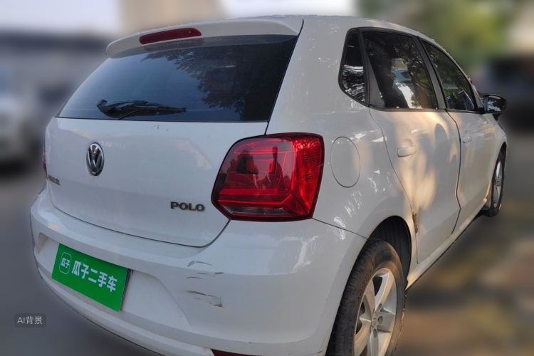 Volkswagen Polo 2016 car image #7