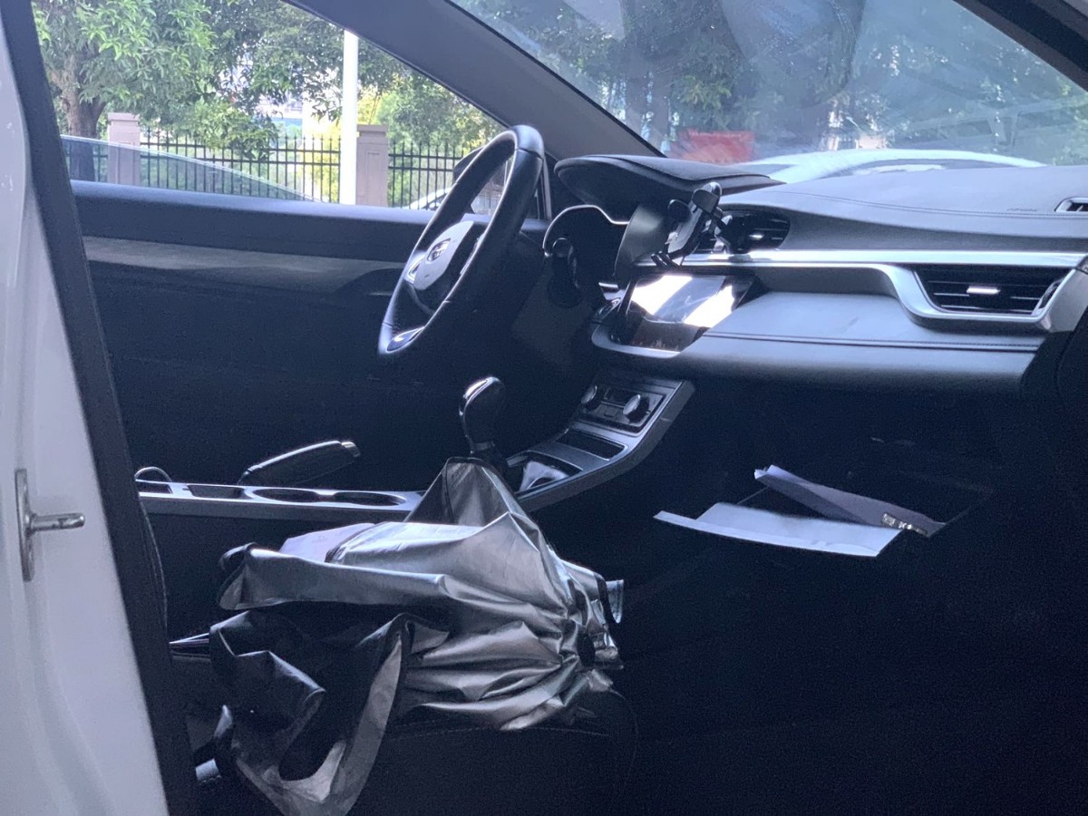 GEELY Emgrand 2020 #4 GEELY Emgrand 2020 car image #4
