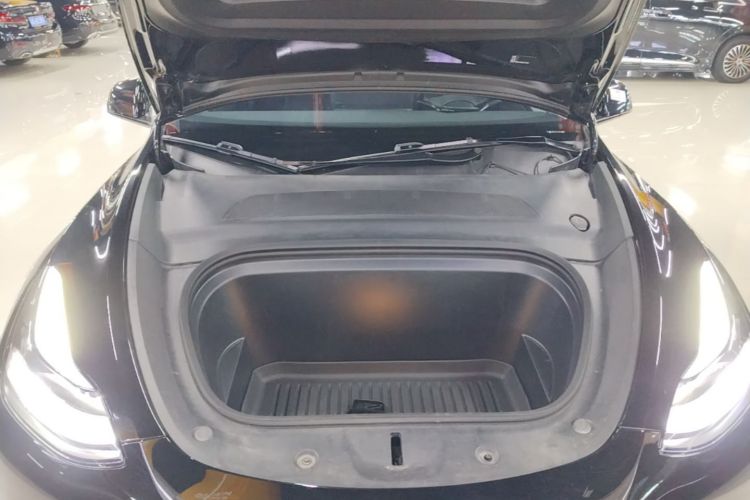 Tesla Model Y 2024 imagem de carro #20