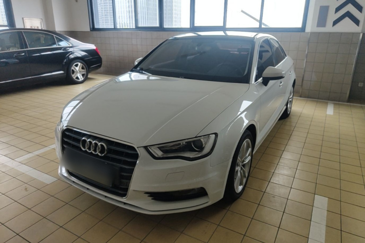Audi A3 2016 car image #2