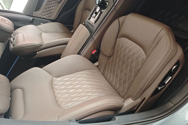 BYD Han 2023 #24 BYD Han 2023 car image #24
