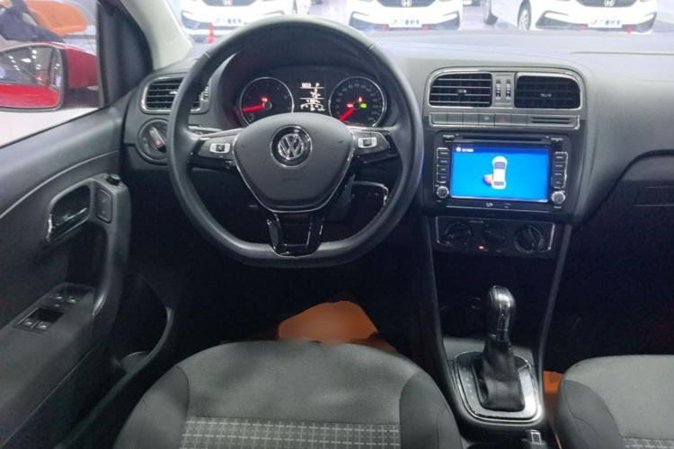 Volkswagen Polo 2017 #11 Volkswagen Polo 2017 car image #11