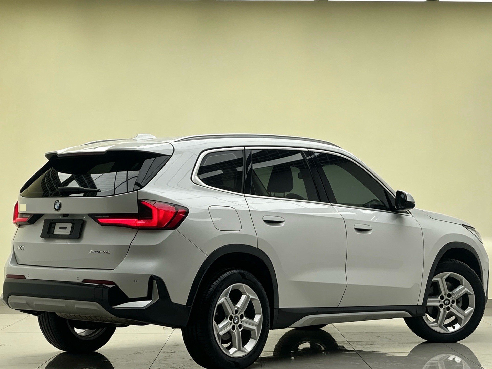 BMW X1 2023 #4 BMW X1 2023 car image #4
