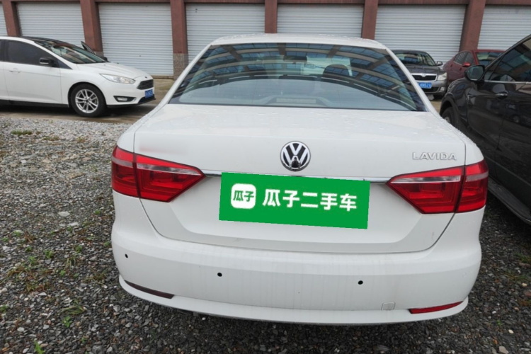 Volkswagen Lavida 2016 car image #6