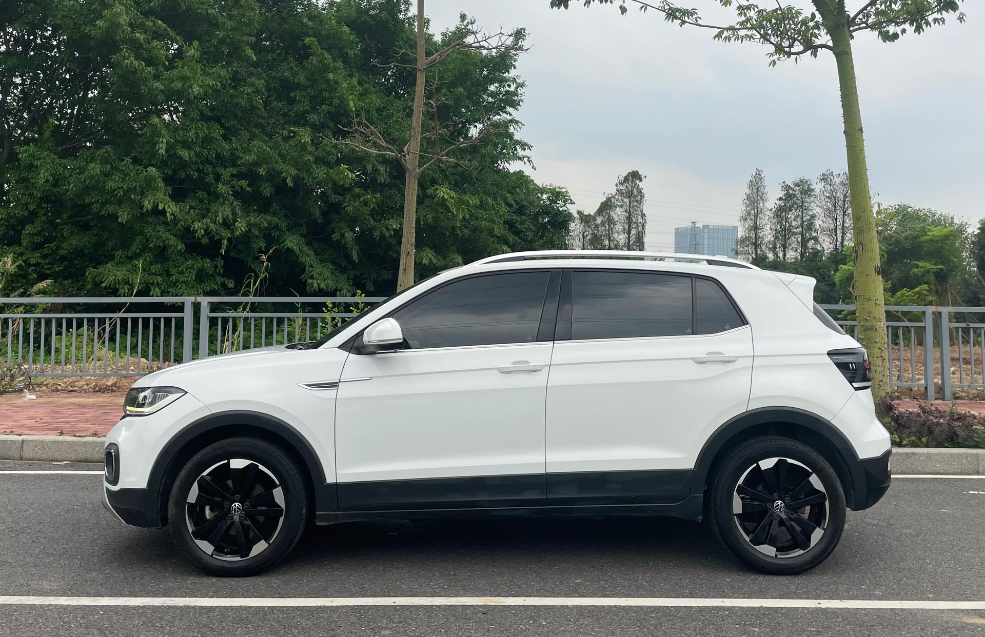 Volkswagen Tacqua 2023 car image #6