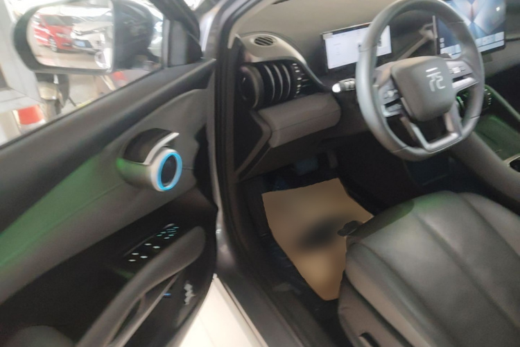 BYD Yuan Plus 2025 #16 BYD Yuan Plus 2025 car image #16
