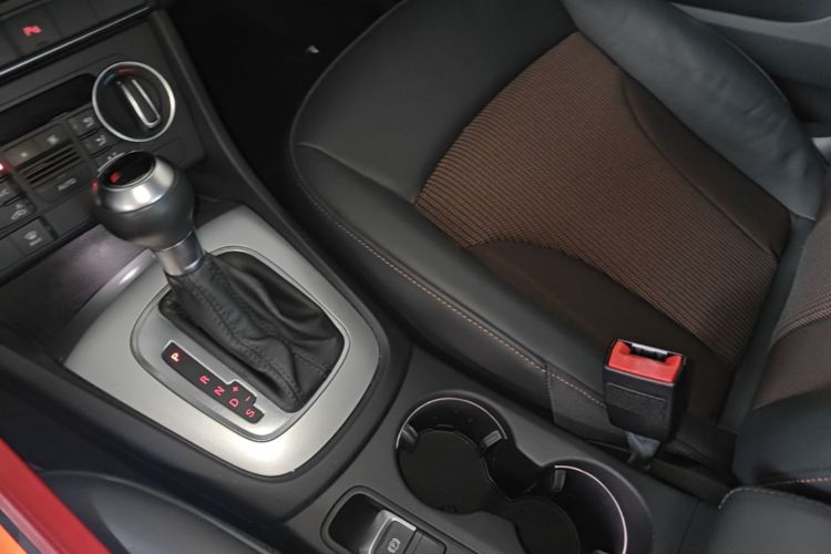Audi Q3 2018 #14 Audi Q3 2018 car image #14