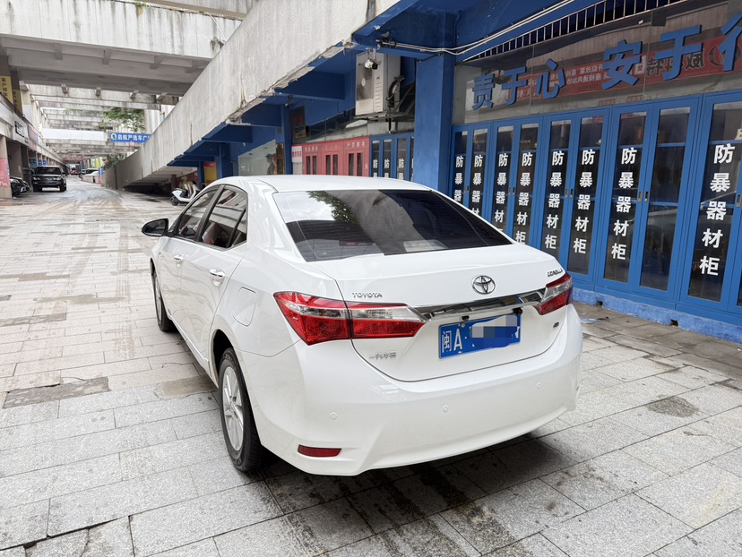Toyota Corolla 2015 car image #7