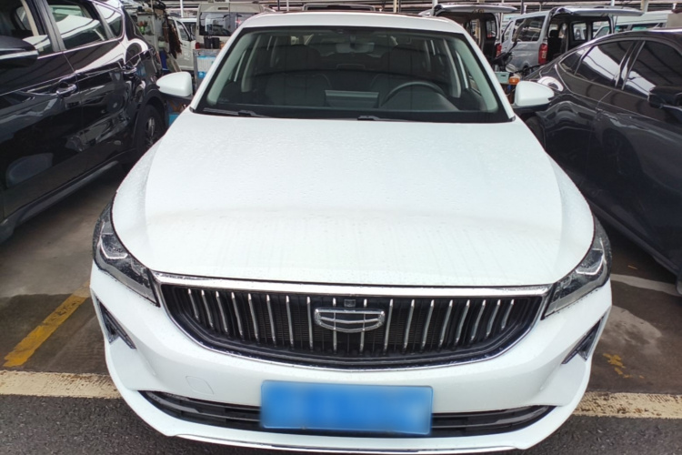 GEELY Emgrand 2023 car image #3