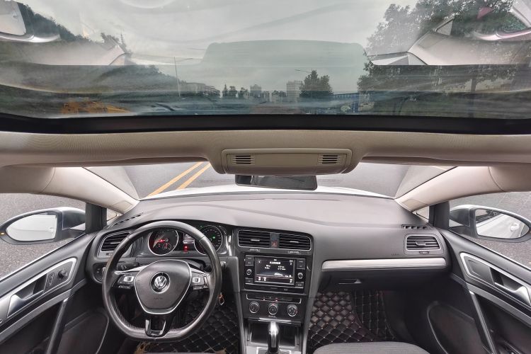 Volkswagen Golf 2018 #10 Volkswagen Golf 2018 car image #10
