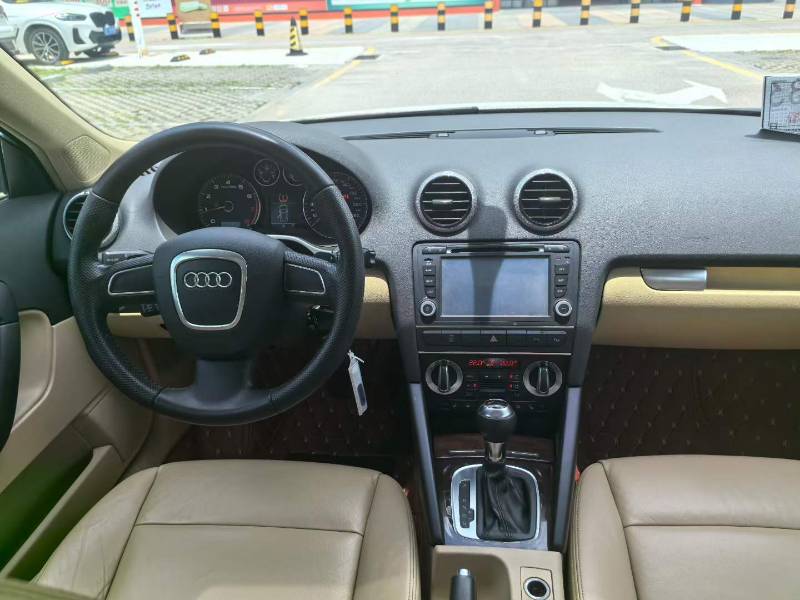 Audi A3 (Imported) 2011 immagine di auto #2