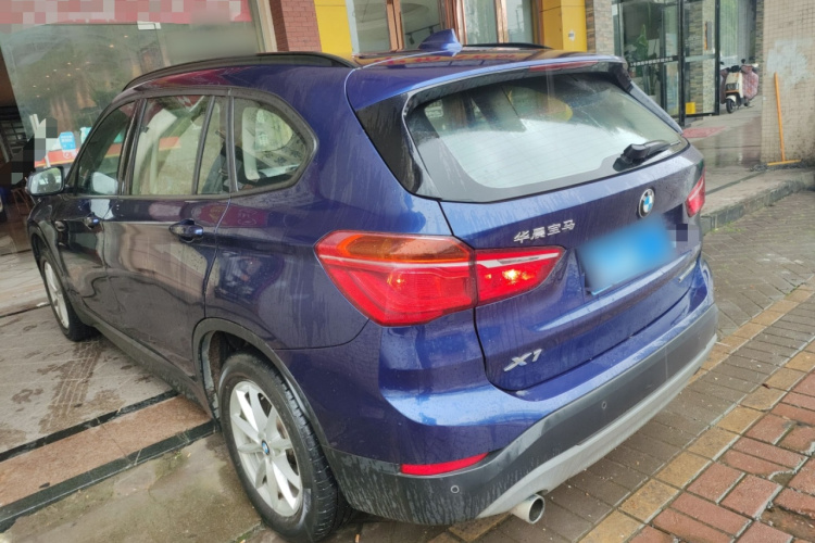 BMW X1 2019 #5 BMW X1 2019 car image #5