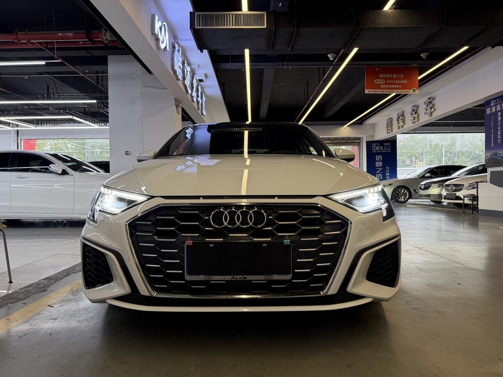 Audi A3 2024 #2 Audi A3 2024 صورة سيارة #2
