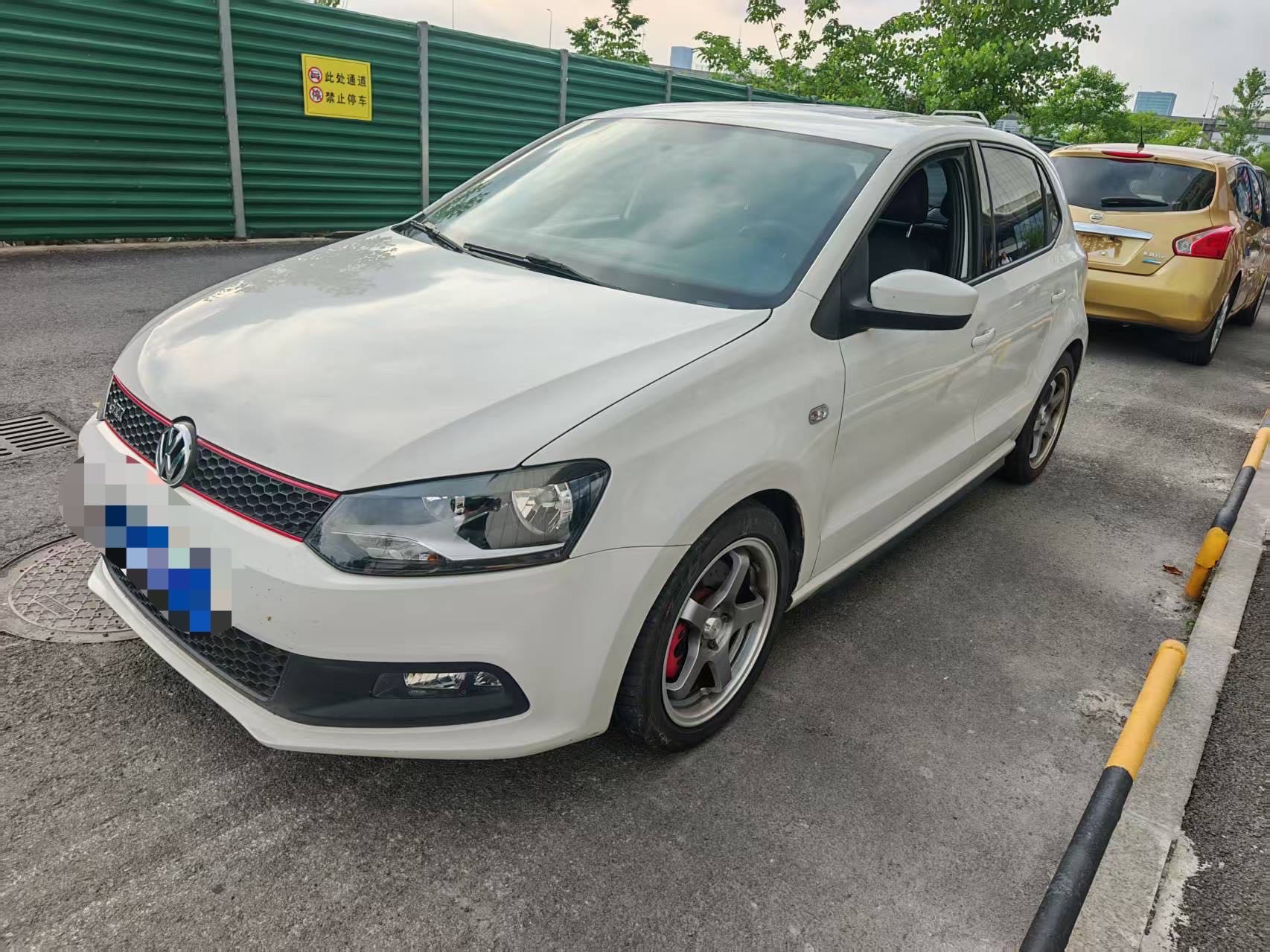 2016 2016 car image