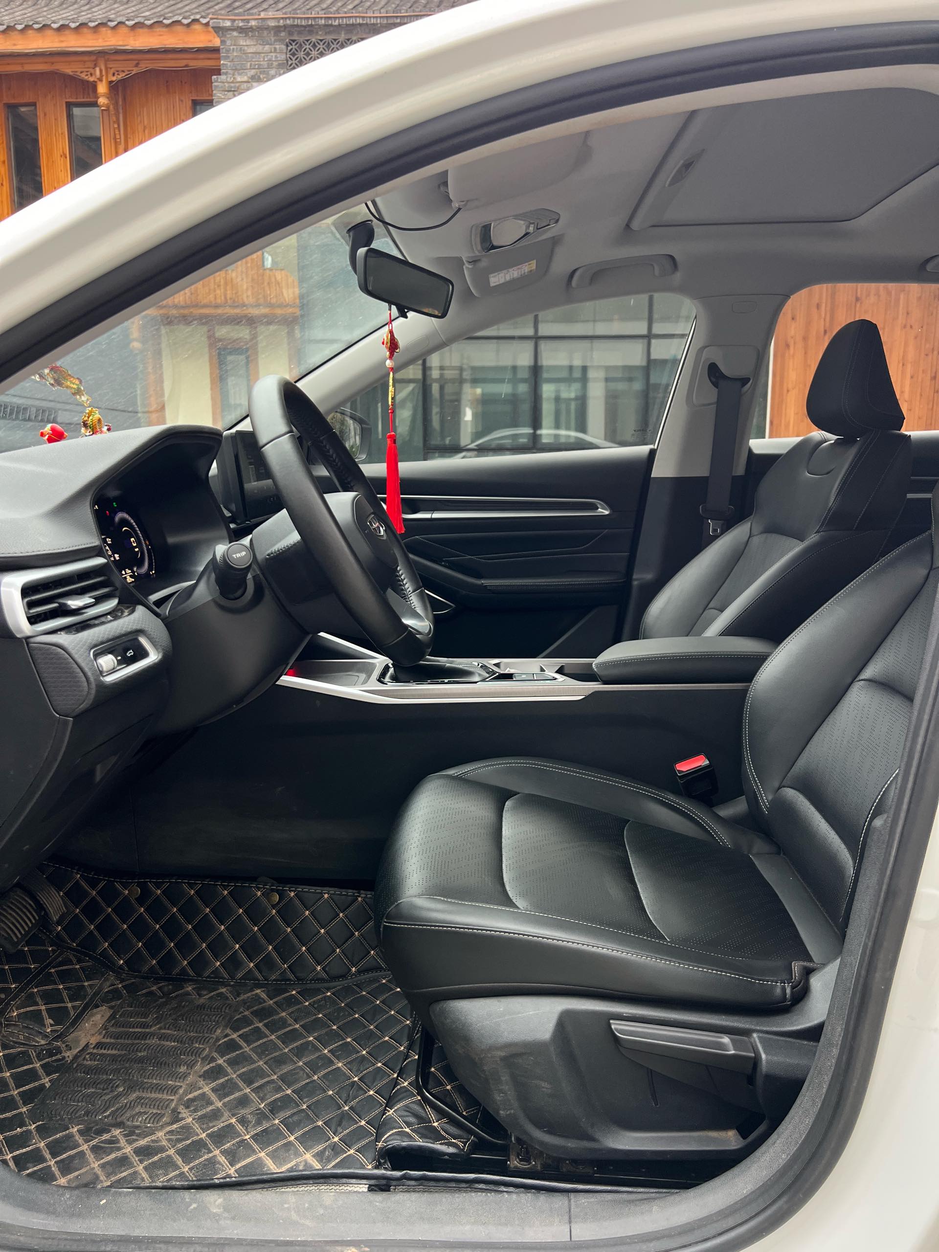 GEELY Emgrand 2023 car image #6