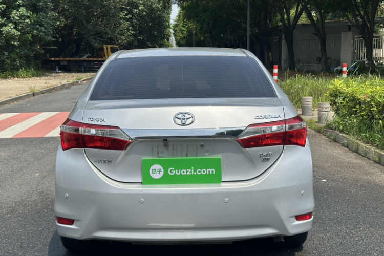 Toyota Corolla 2017 #8 Toyota Corolla 2017 car image #8