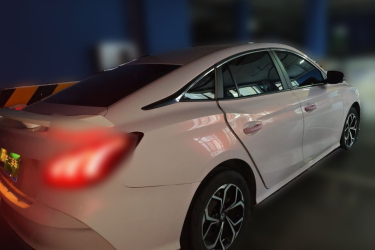 MG 5 2021 car image #5