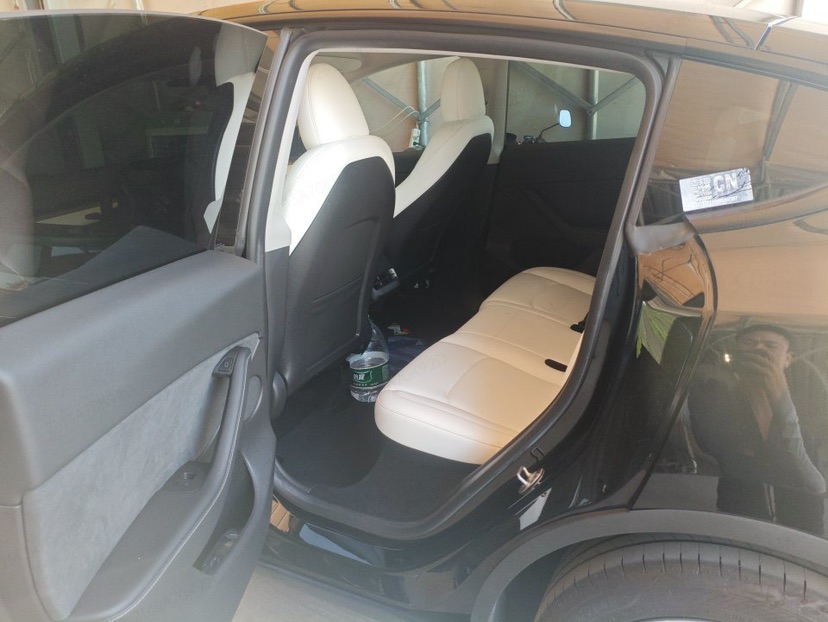 Tesla Model Y 2023 #4 Tesla Model Y 2023 car image #4