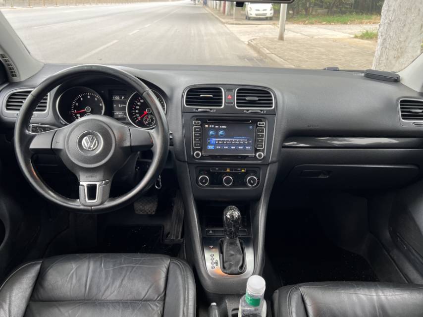 Volkswagen Golf 2013 car image #5