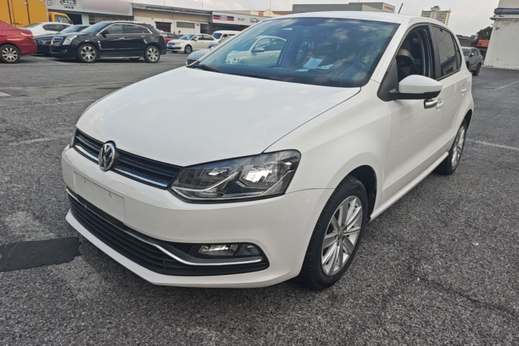 Volkswagen Polo 2015 #2 Volkswagen Polo 2015 car image #2