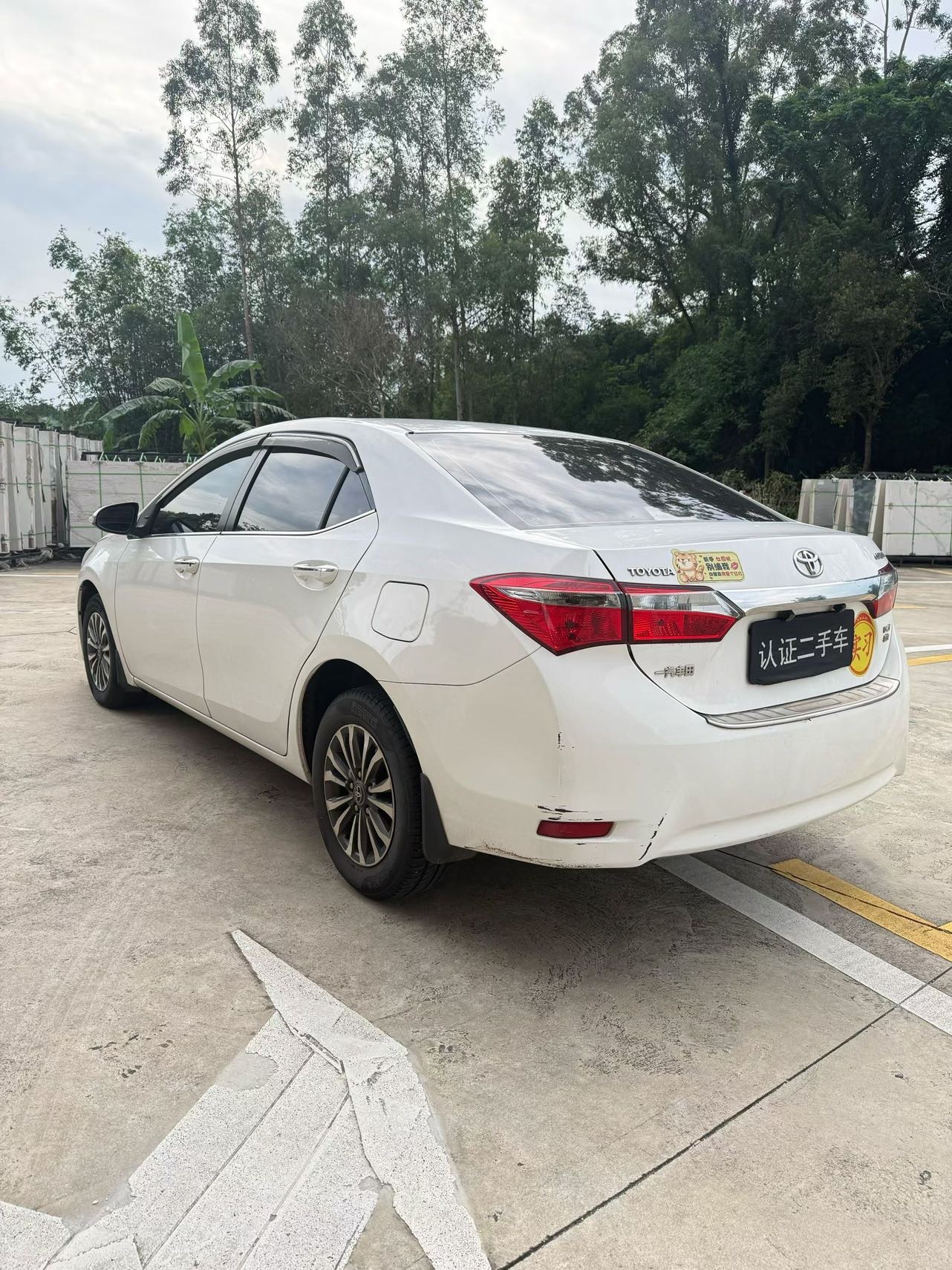 2018 #8 2018 car image #8