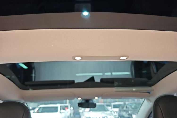 Tesla Model 3 2021 #18 Tesla Model 3 2021 car image #18