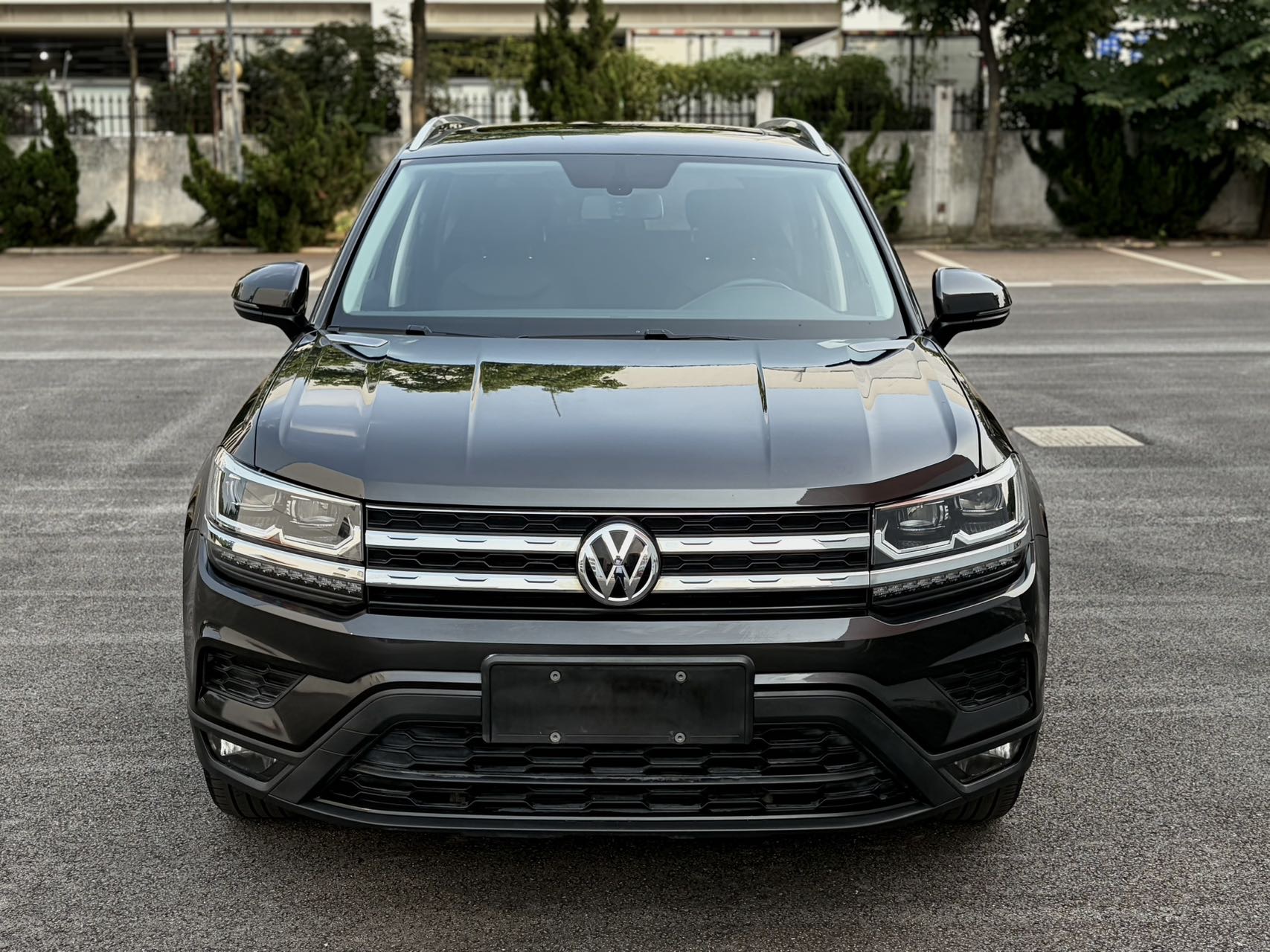 Volkswagen Tharu 2020 car image #2