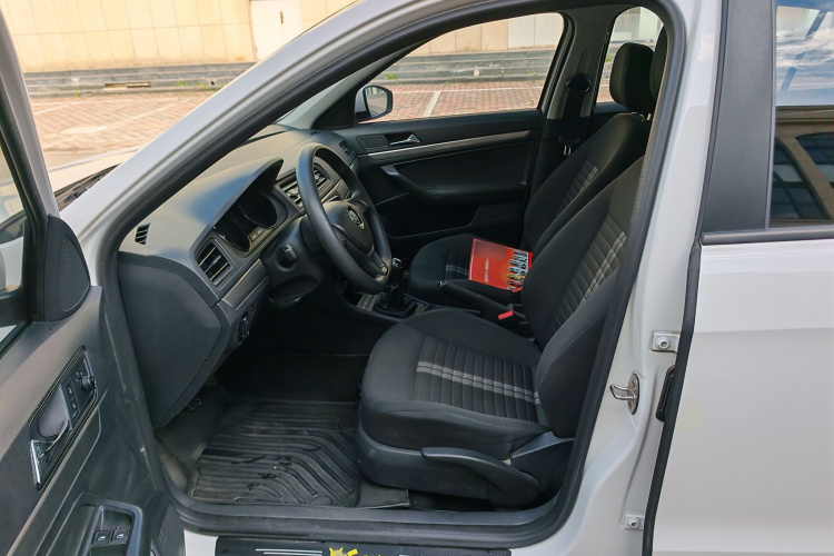 Volkswagen Lavida 2020 car image #10