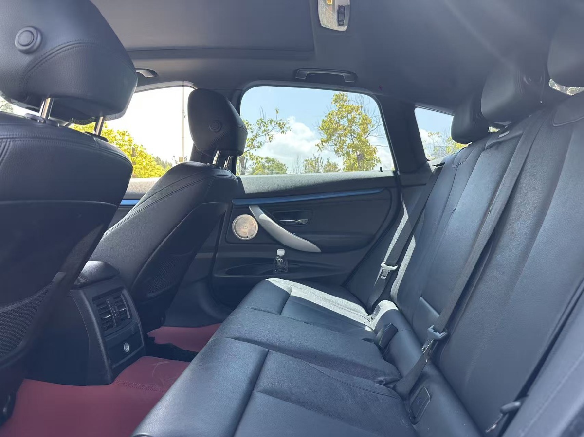 BMW 3 Series GT 2018 صورة سيارة #5