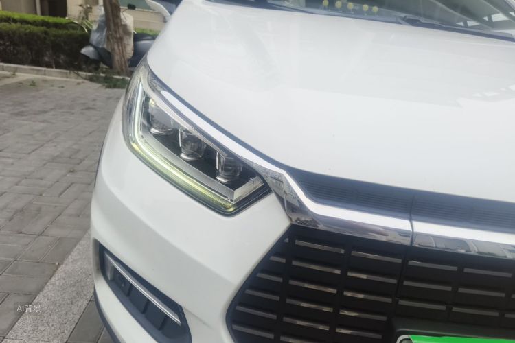 BYD Yuan New Energy 2019 #8 BYD Yuan New Energy 2019 car image #8