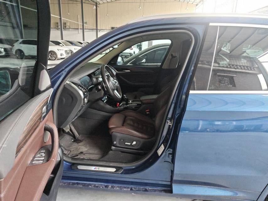 BMW X3 2020 car image #5