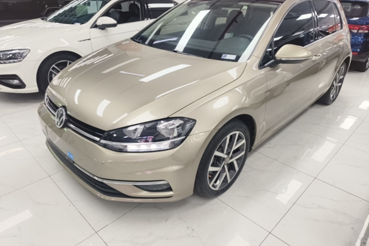 Volkswagen Golf 2020 #2 Volkswagen Golf 2020 car image #2