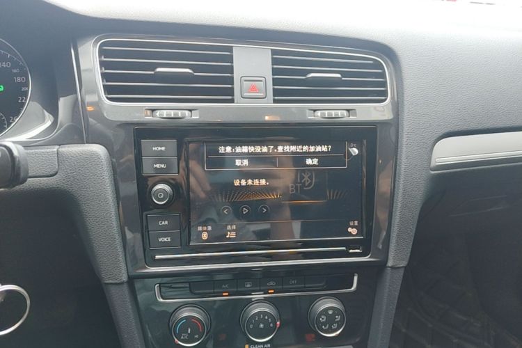 Volkswagen Golf 2019 #13 Volkswagen Golf 2019 car image #13