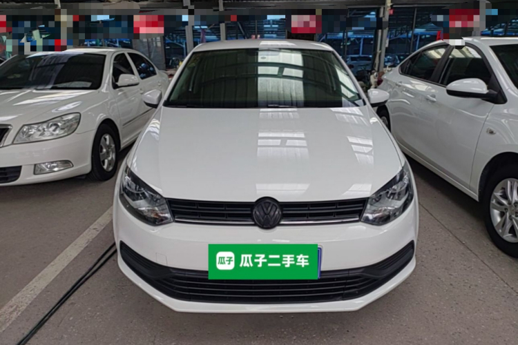 Volkswagen Polo 2017 car image #3