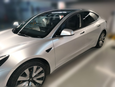 Tesla Model 3 2021 car image 