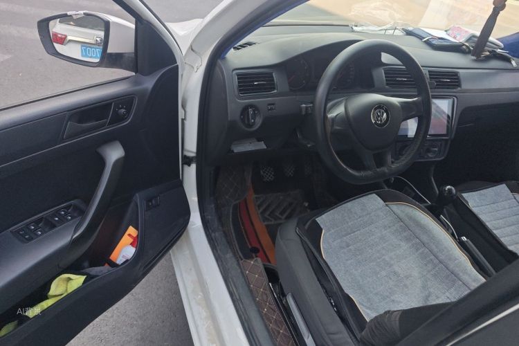 Volkswagen Santana 2019 car image #18