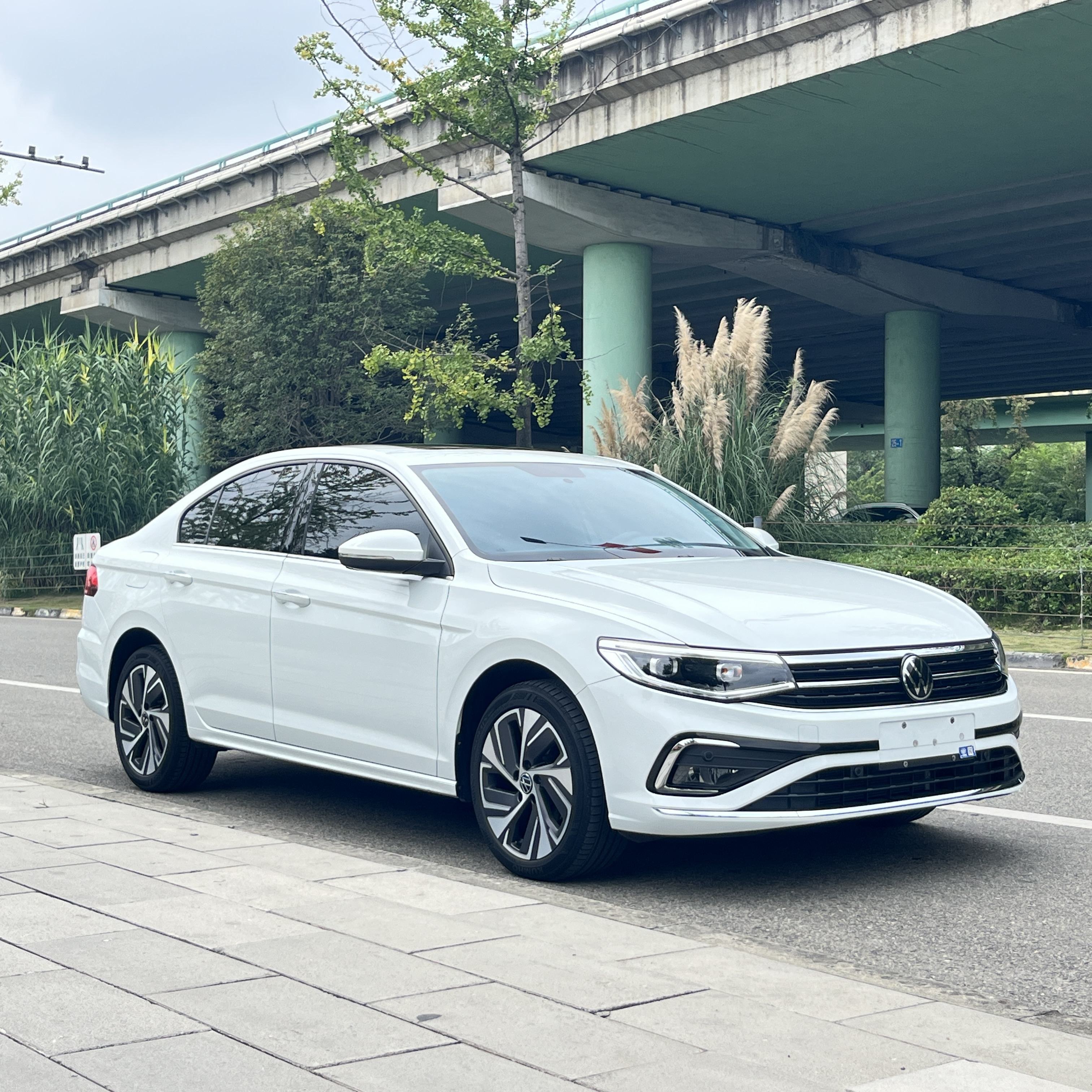 Volkswagen Bora 2024 imagem de carro #4