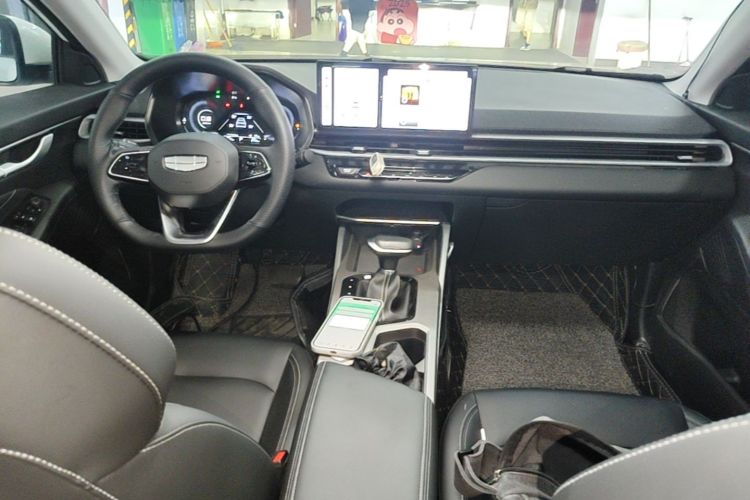 GEELY Emgrand 2025 #10 GEELY Emgrand 2025 car image #10