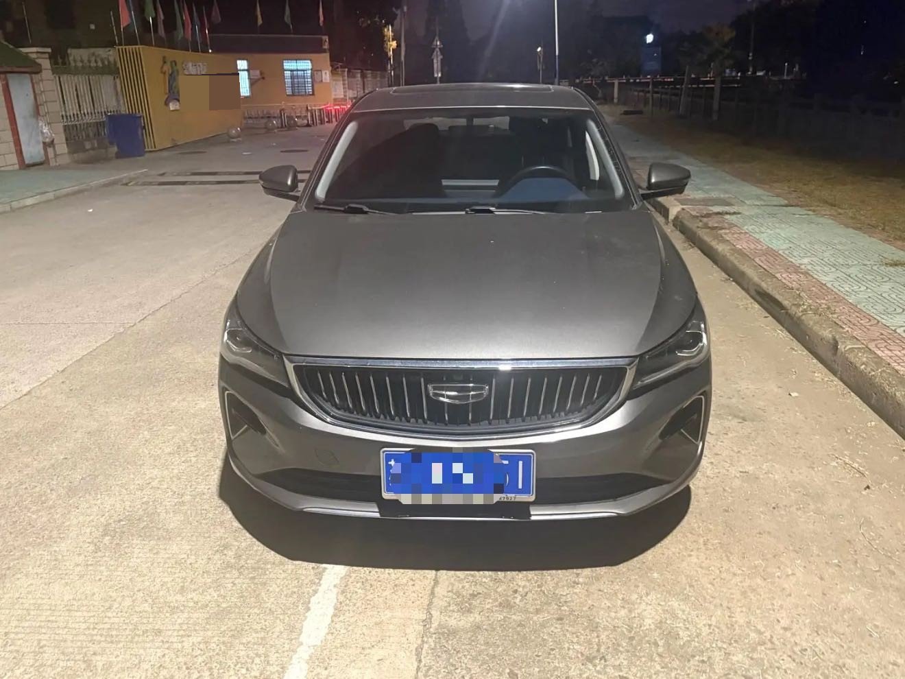 GEELY Emgrand 2023 imagen de coche #2