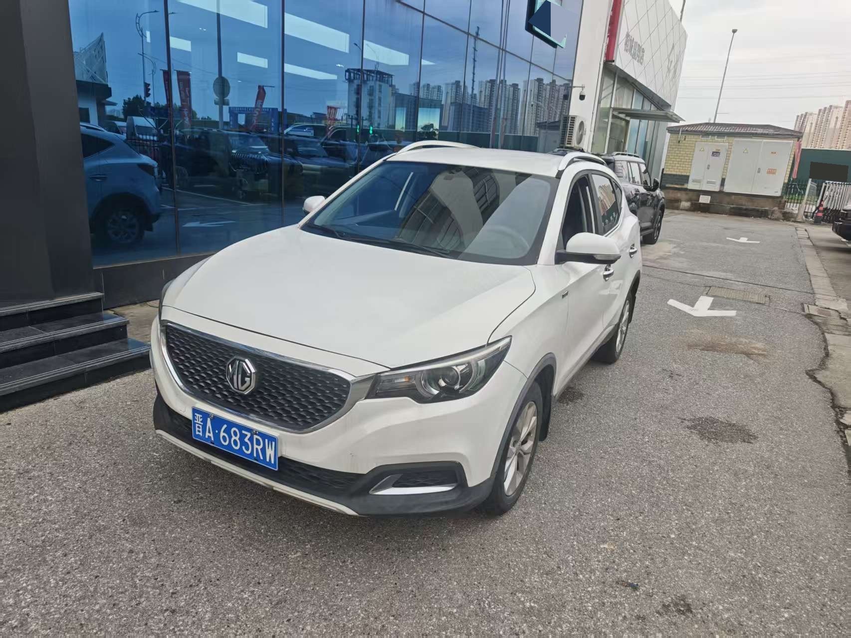 MG ZS 2017 MG ZS 2017 car image