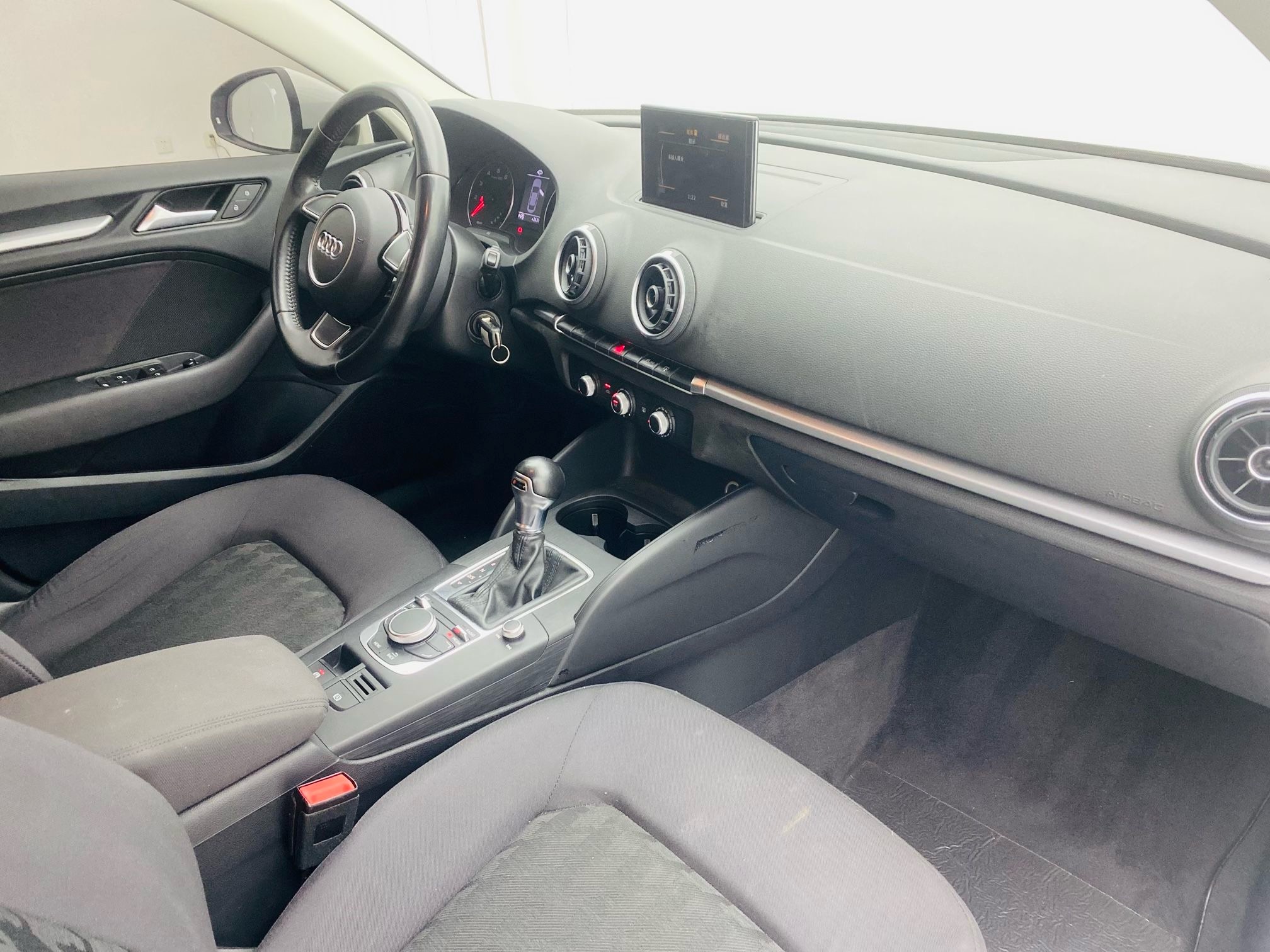 Audi A3 2017 immagine di auto #6
