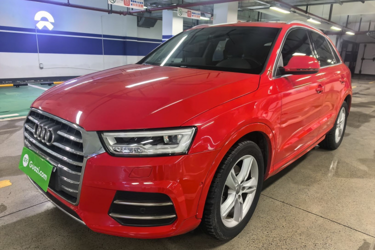 Audi Q3 2017 car image #2