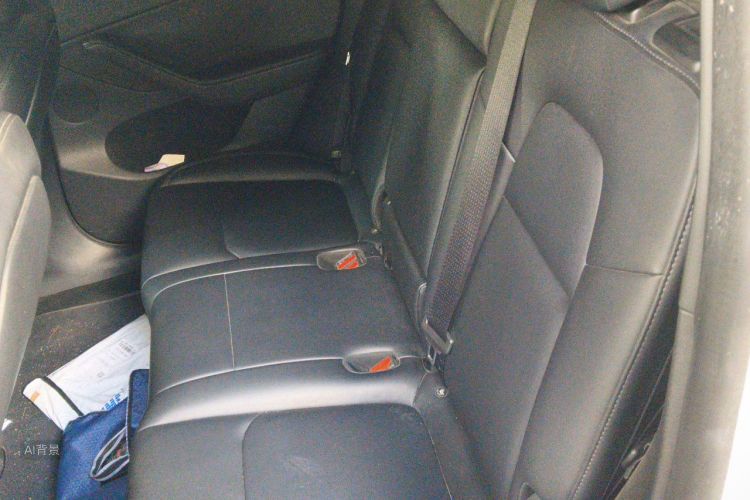 Tesla Model Y 2023 #19 Tesla Model Y 2023 car image #19