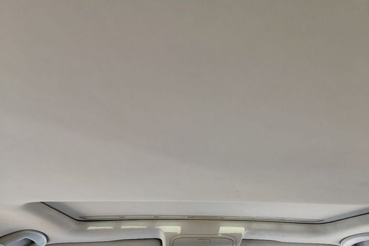 Volkswagen Bora 2017 car image #20