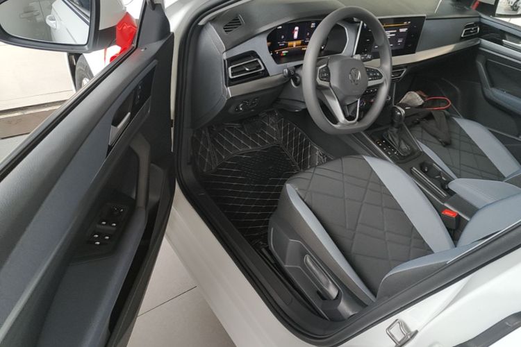Volkswagen Lavida 2023 car image #16
